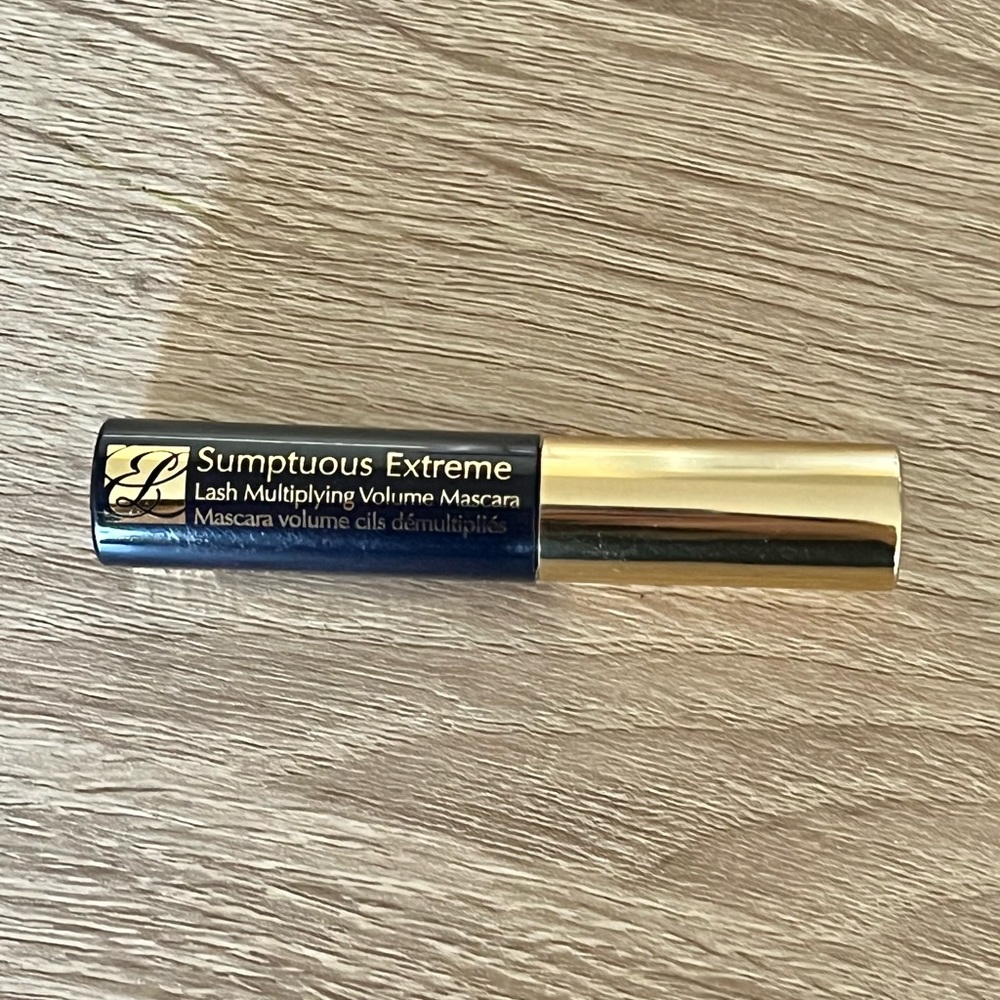 BRAND NEW Estée Lauder Black Sumptuous Mascara 0.1oz/2.8ml Travel Size